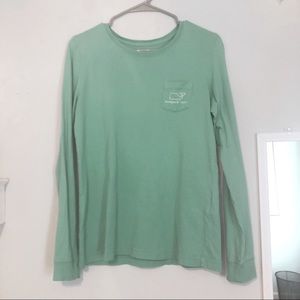 Vineyard Vines long sleeved top